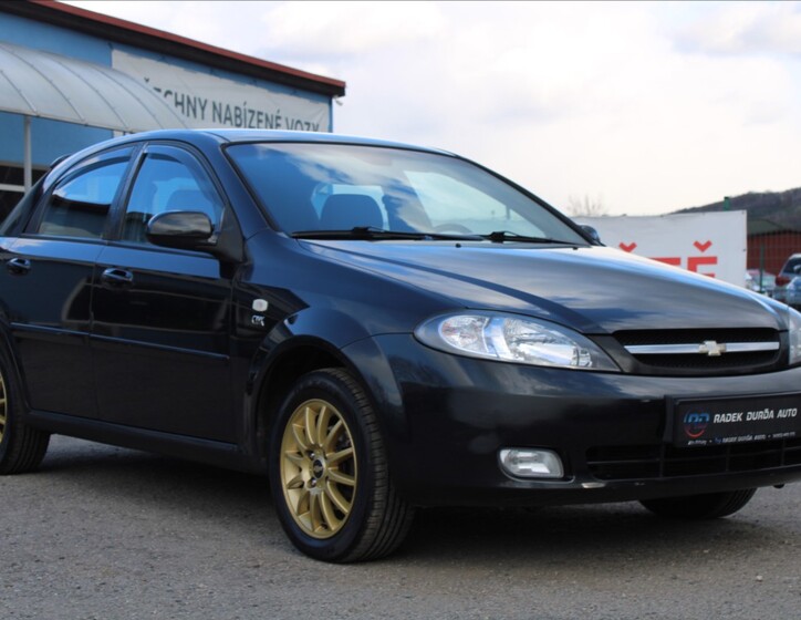 Chevrolet Lacetti 3