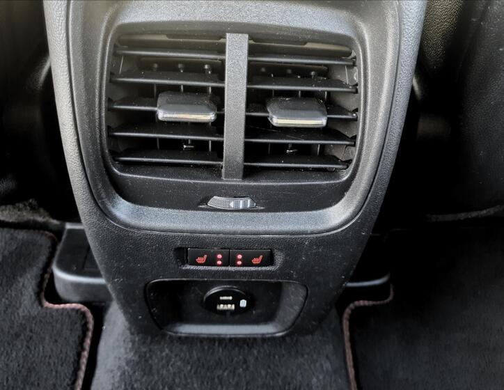 Ford Kuga 38