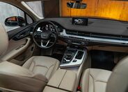 Audi Q7 21