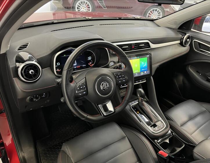 MG ZS 6