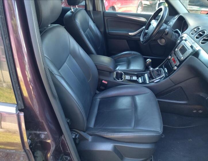 Ford S-MAX 15