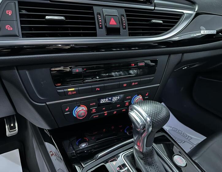 Audi A6 12