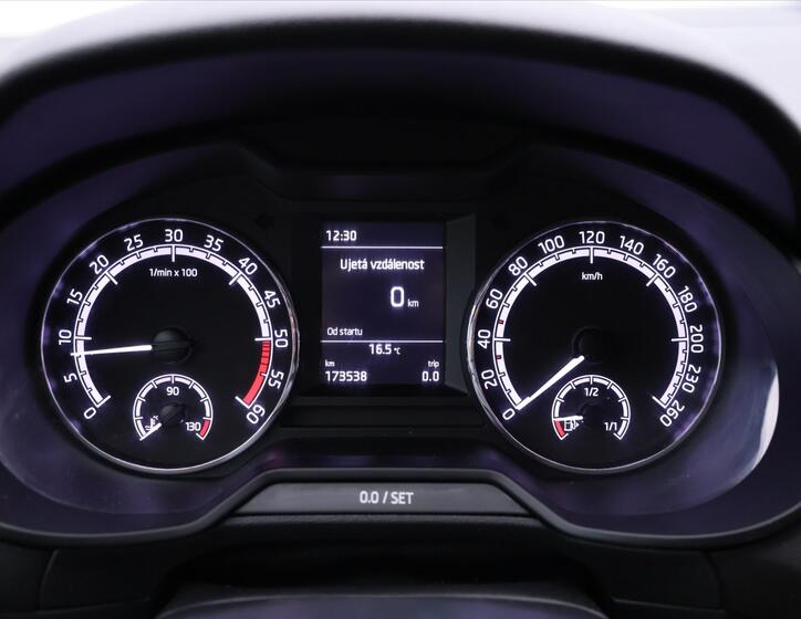 Škoda Octavia 18