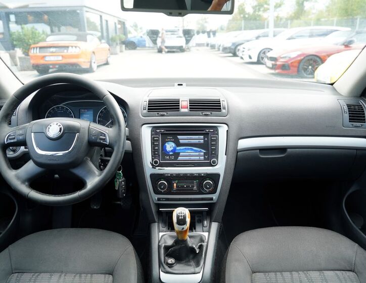 Škoda Octavia 26