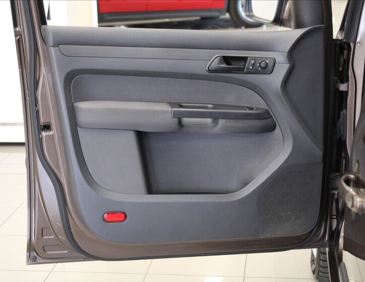 Volkswagen Caddy 14