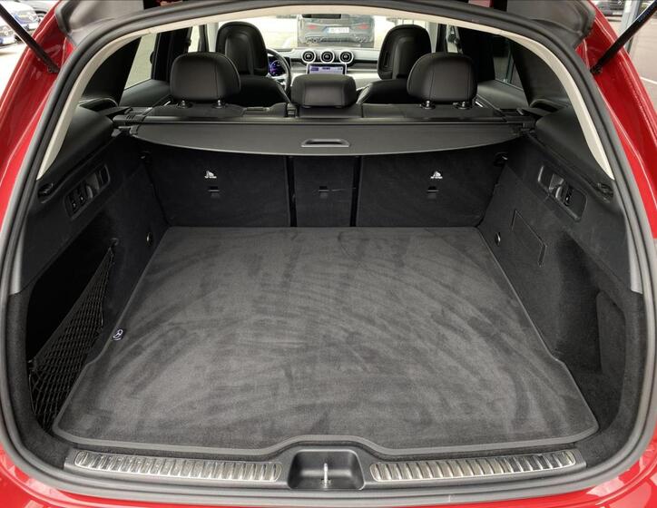 Mercedes-Benz GLC 27