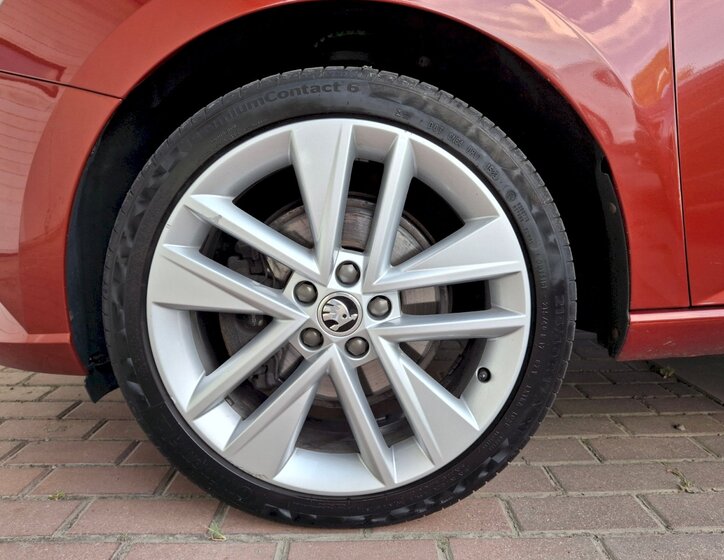 Škoda Fabia 33