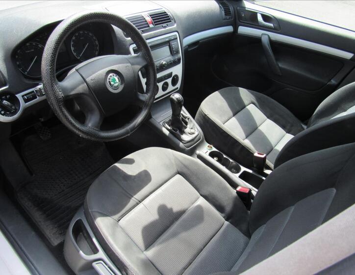 Škoda Octavia 8