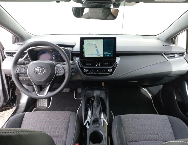 Toyota Corolla 13