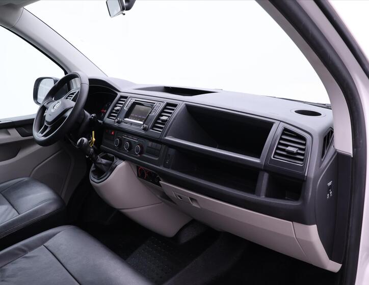 Volkswagen Transporter 23