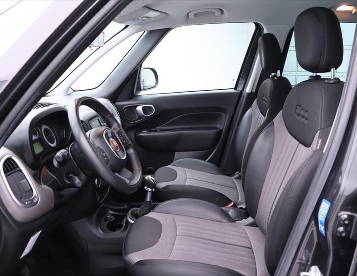 Fiat 500L 12