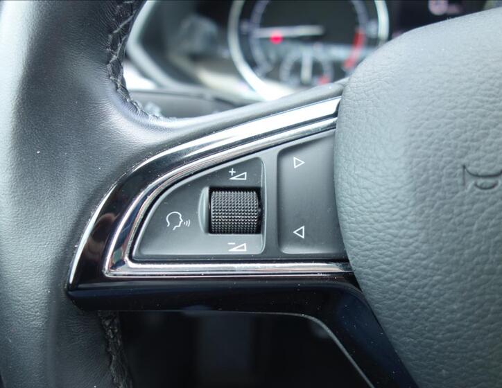 Škoda Superb 40