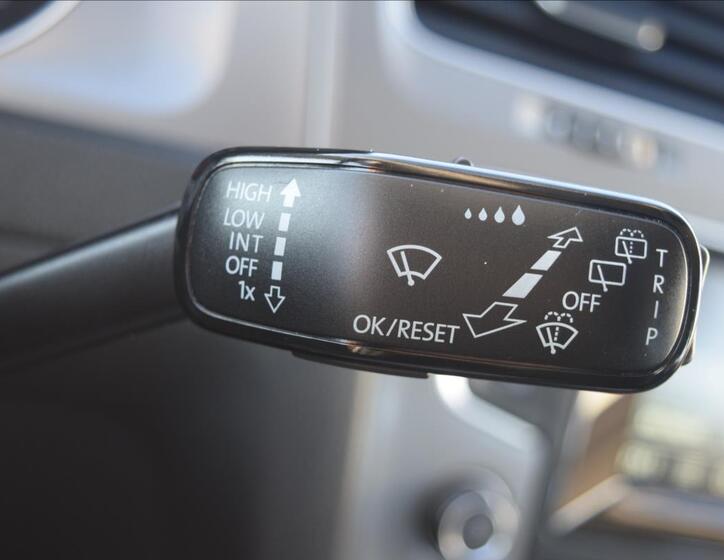Volkswagen Golf 33