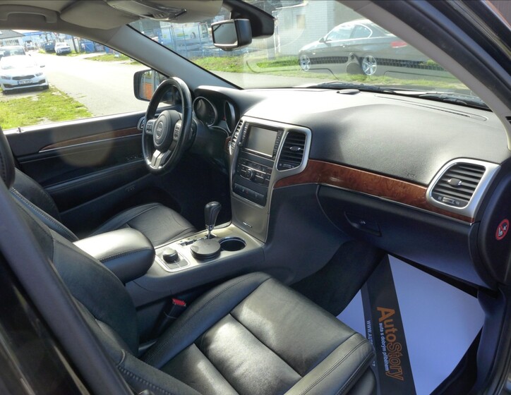 Jeep Grand Cherokee 41