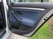 Volkswagen Golf 26