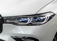 BMW X7 8