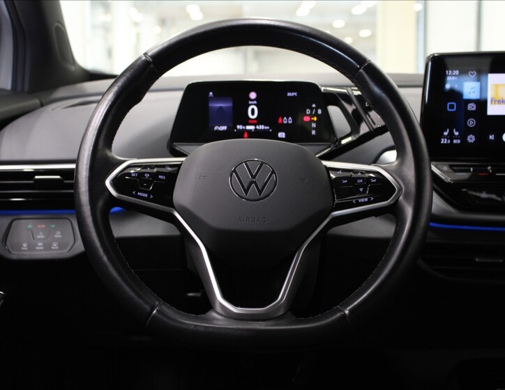 Volkswagen ID.4 9