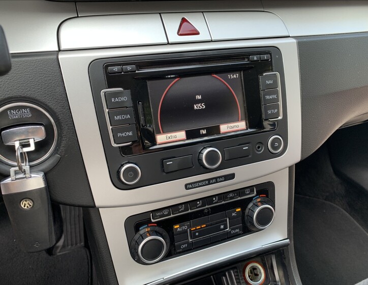 Volkswagen Passat 11