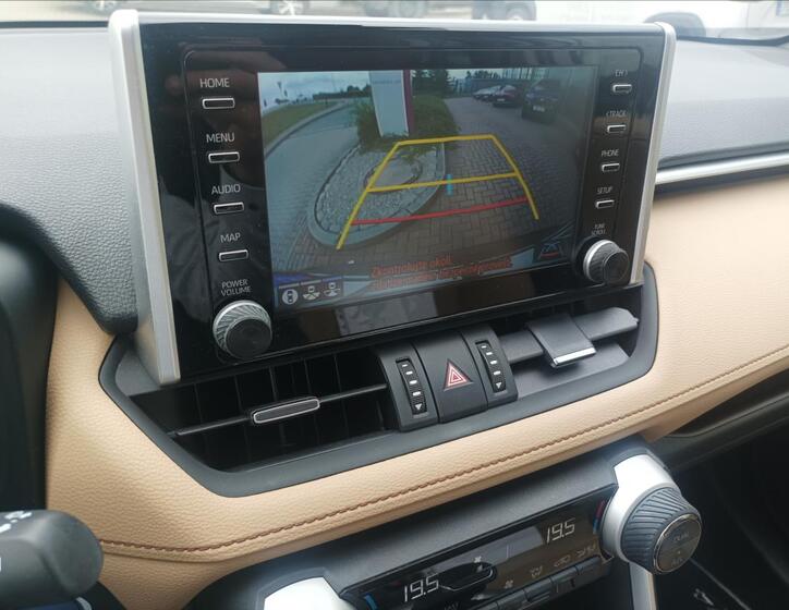 Toyota RAV4 16