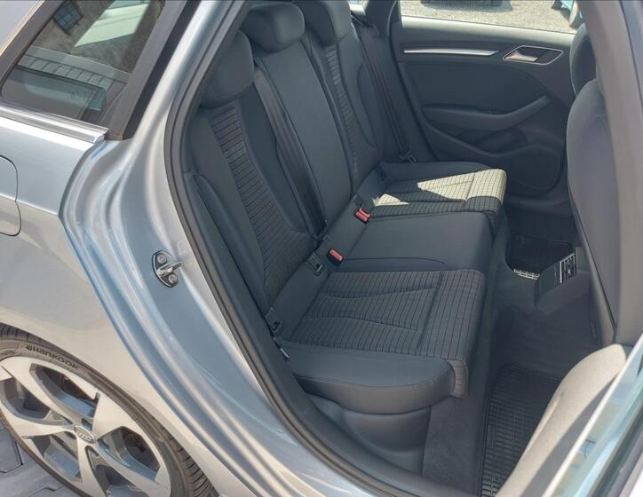 Audi A3 16
