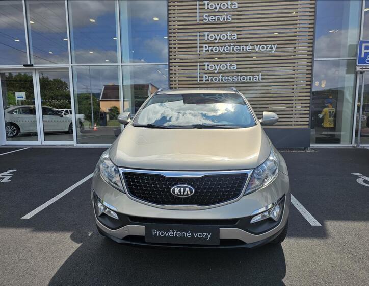 KIA Sportage 4