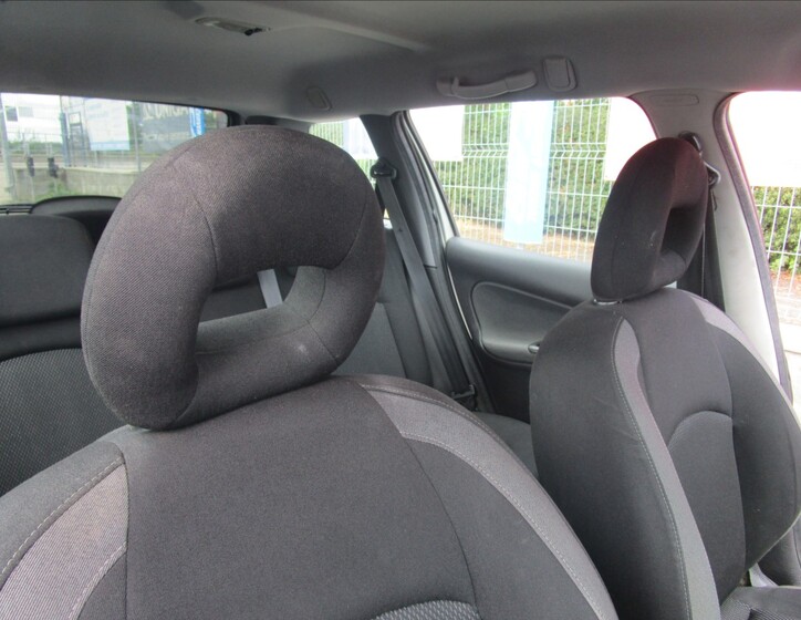 Peugeot 206 18