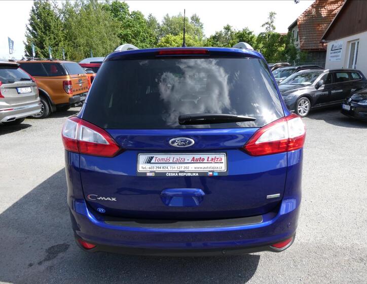 Ford Grand C-MAX 8