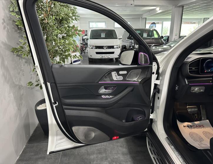 Mercedes-Benz GLS 6