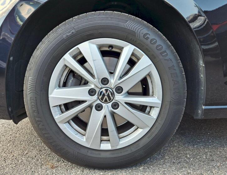 Volkswagen Touran 35