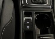 Volkswagen Golf 16