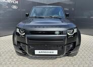Land Rover Defender 4
