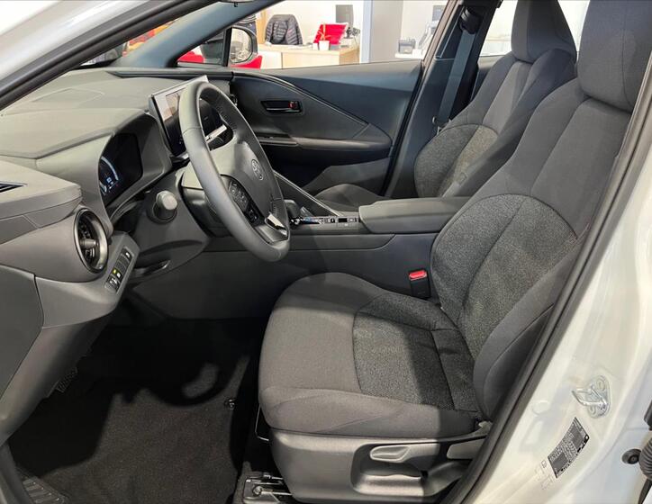 Toyota C-HR 16