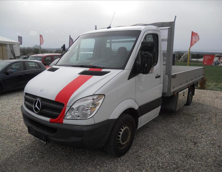 Mercedes-Benz Sprinter 1