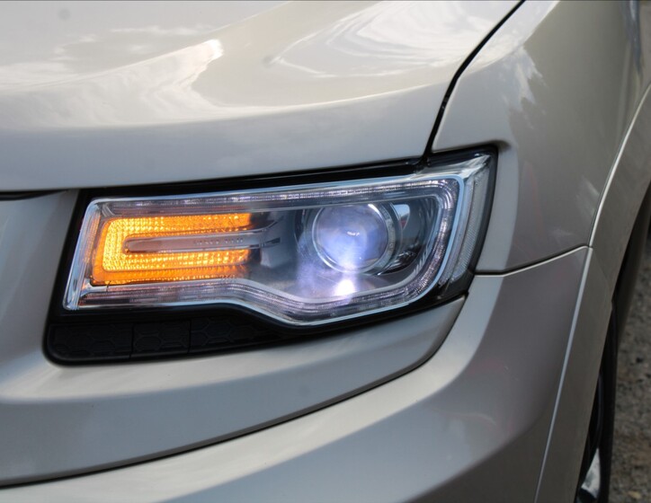 Jeep Grand Cherokee 45