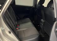 Toyota Auris 13
