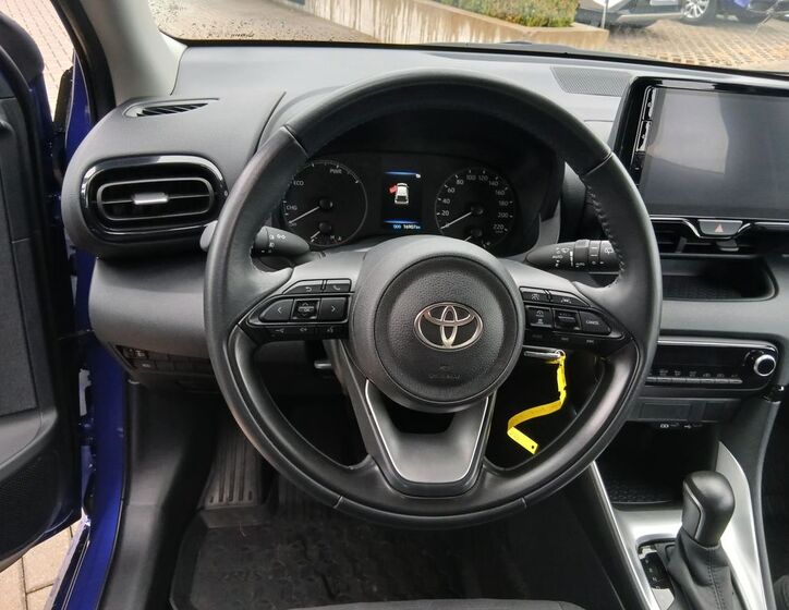 Toyota Yaris 18
