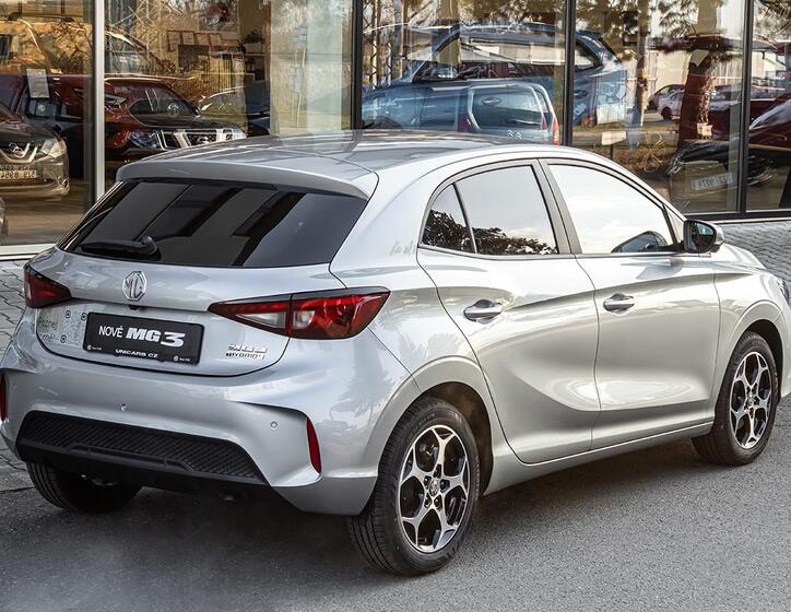MG MG3 5