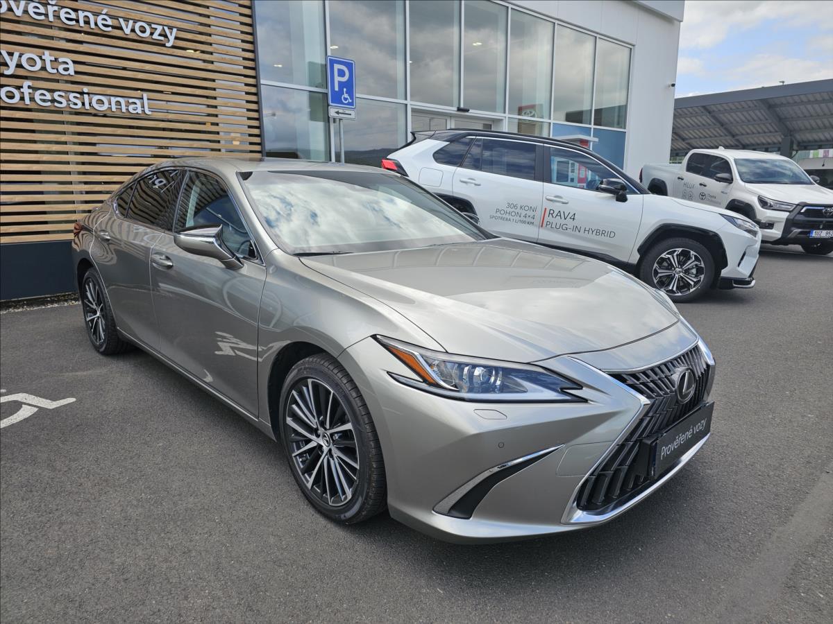 Lexus ES 300h