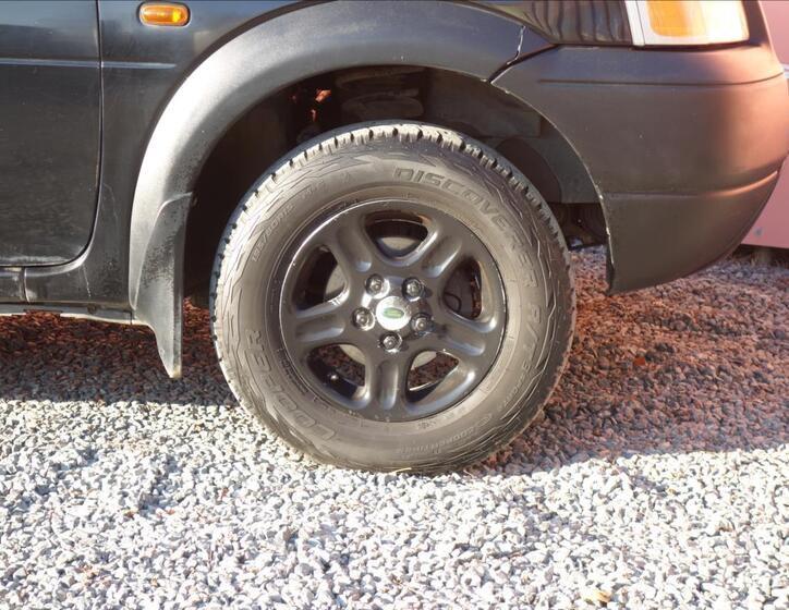 Land Rover Freelander 9
