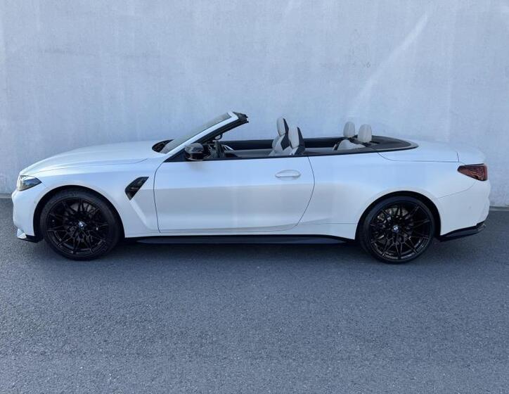 BMW M4 5