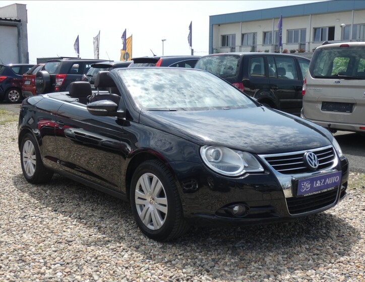 Volkswagen EOS 9