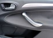 Ford Galaxy 16