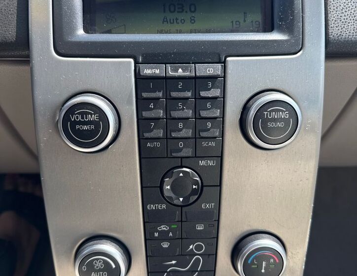 Volvo C70 25