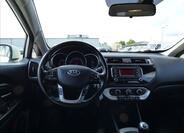 KIA Rio 12