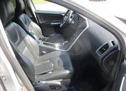 Volvo XC60 13