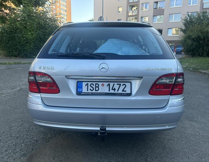 Mercedes-Benz Třídy E 16