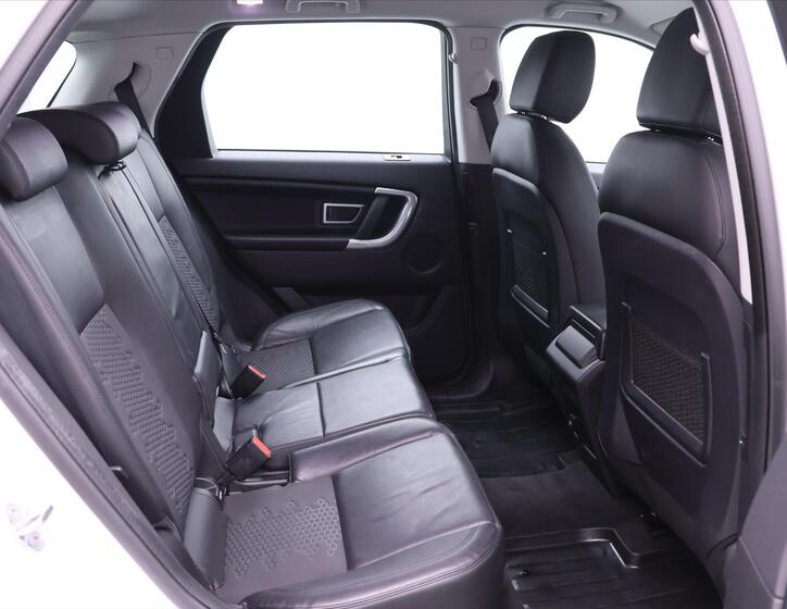 Land Rover Discovery Sport 13