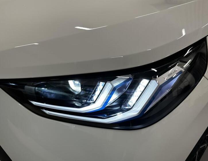 BMW X3 4
