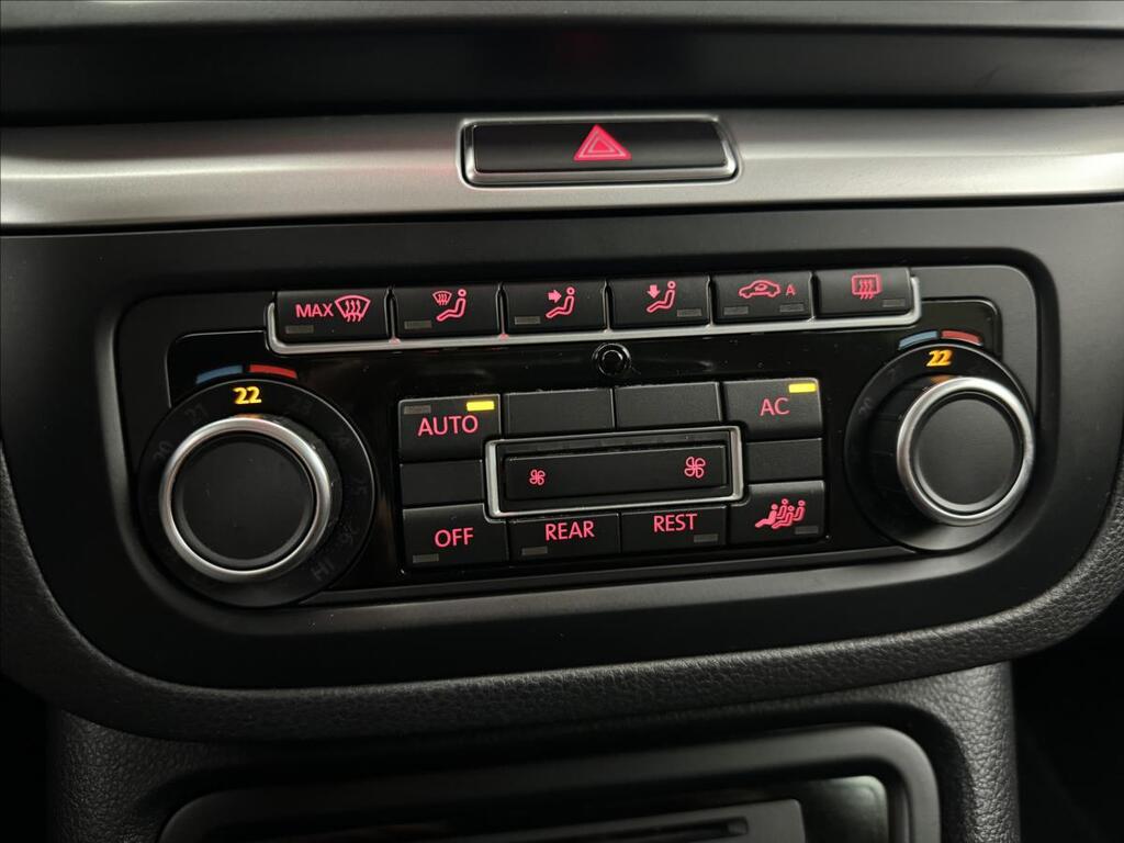 Volkswagen Sharan 19