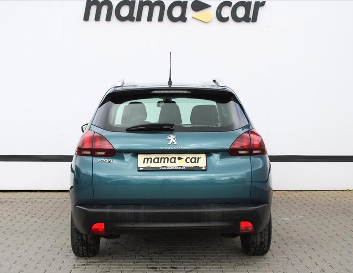 Peugeot 2008 6